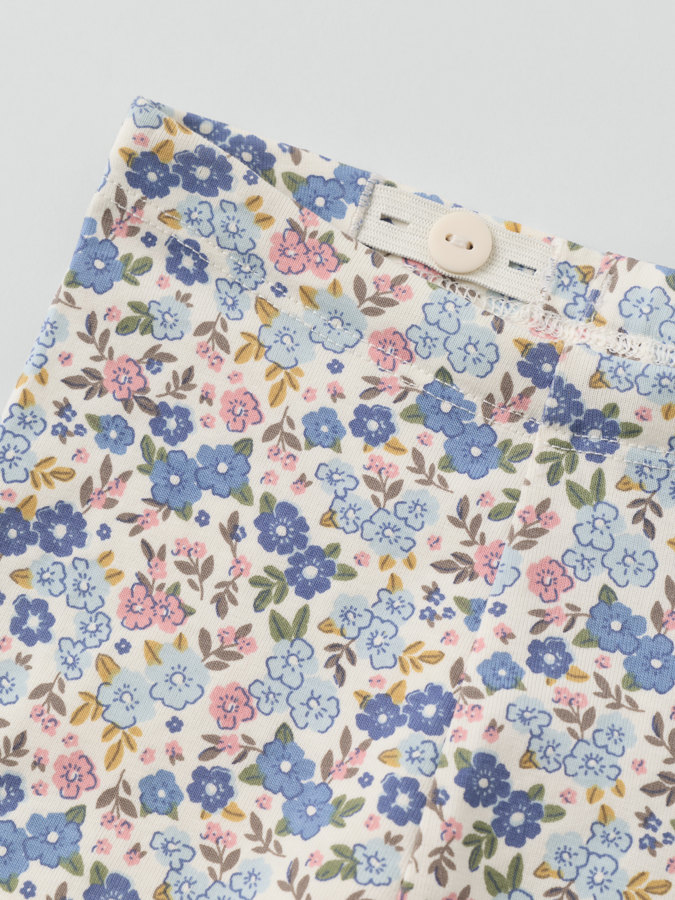 PLAY leggings baby blommor PLAY leggings baby blommor