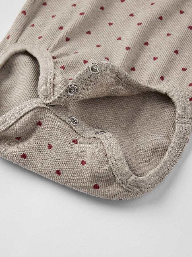 Ribbad body hjärtan Ribbad body hjärtan